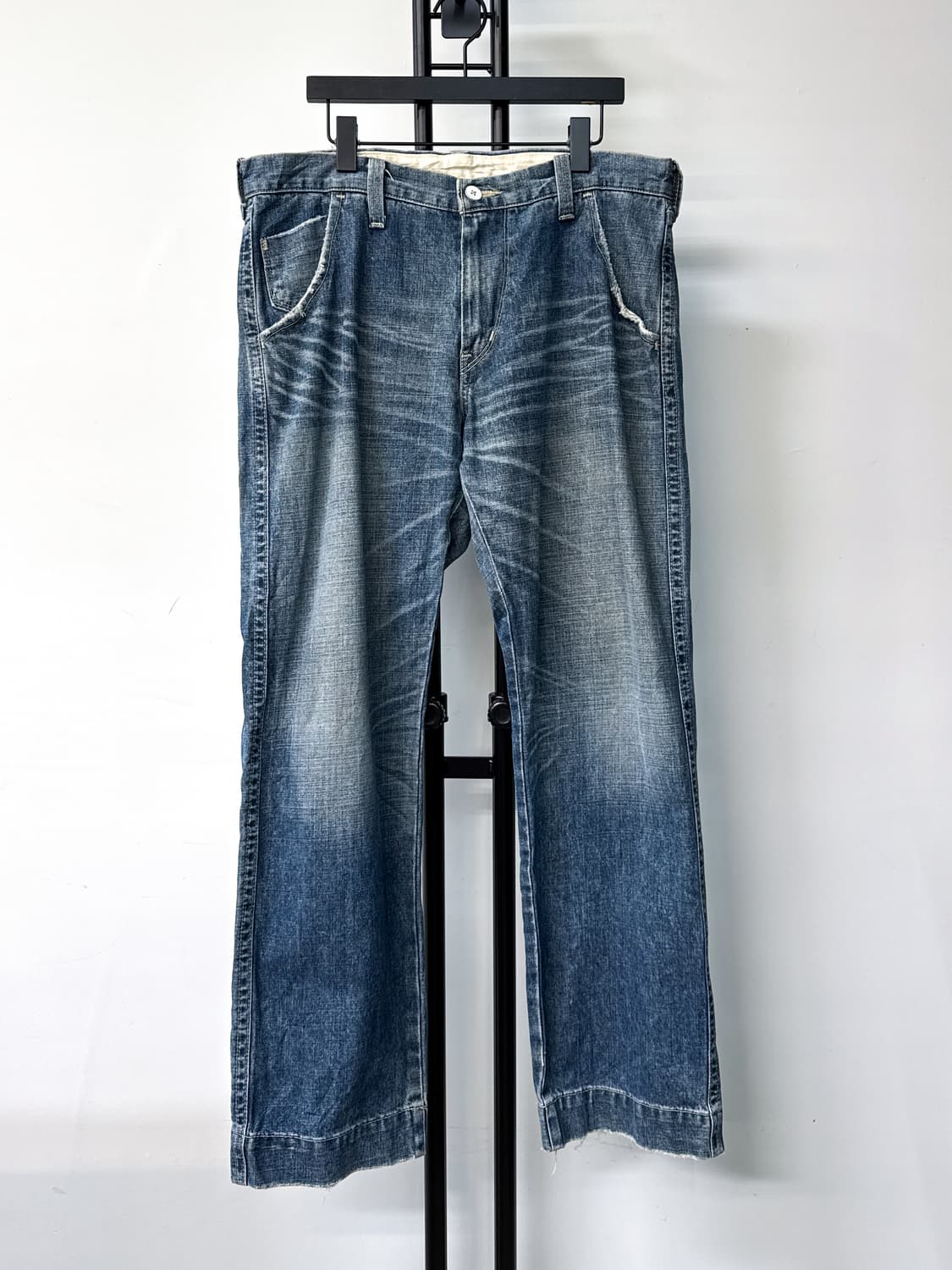 리바이스 워시드 데님 팬츠 상품이미지3