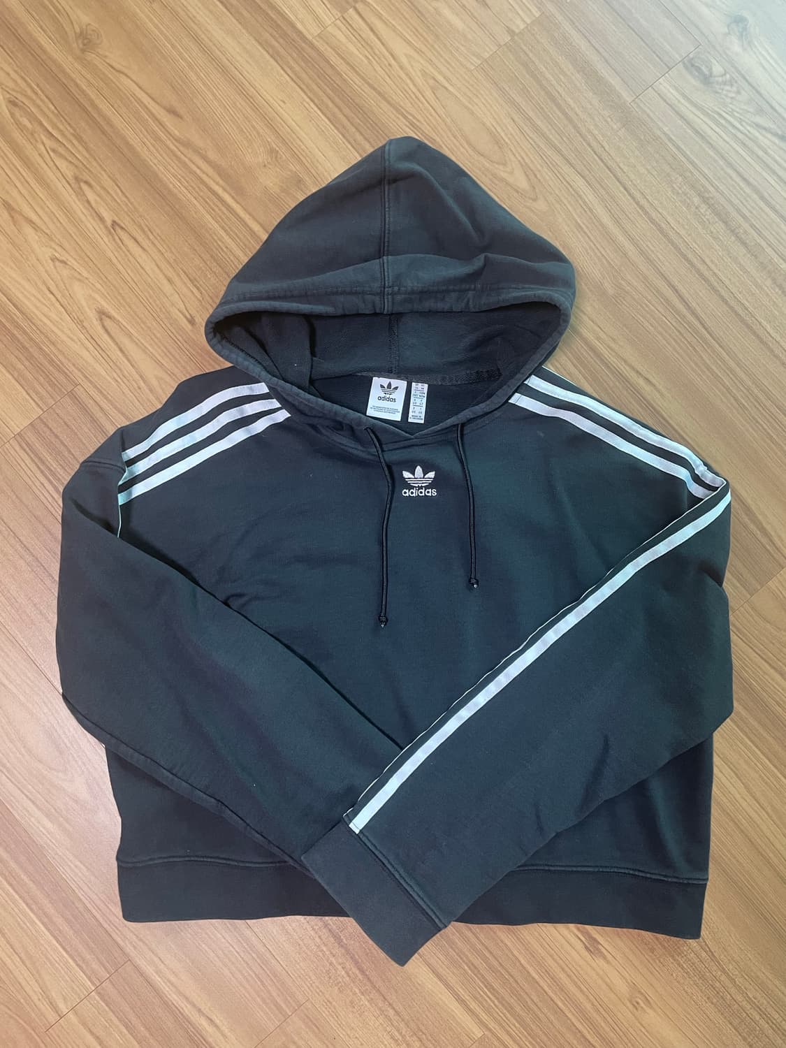 아디다스 크롭 후드티 상품이미지1