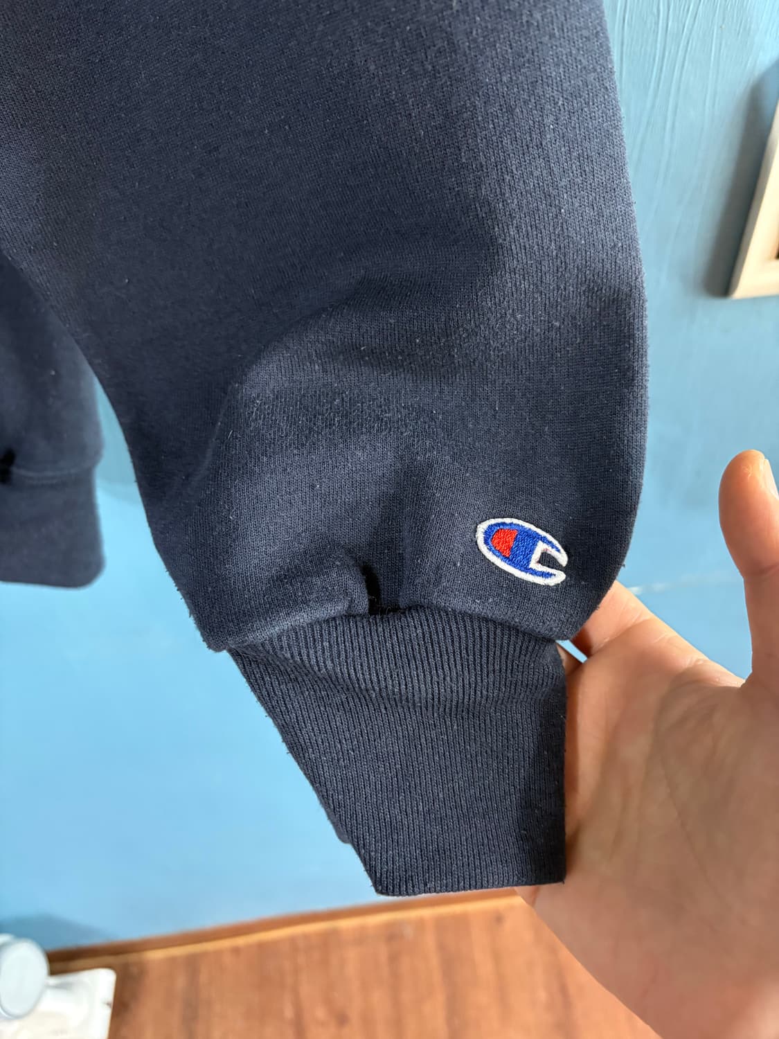 90's Champion USA Sweatshirt. 상품이미지6