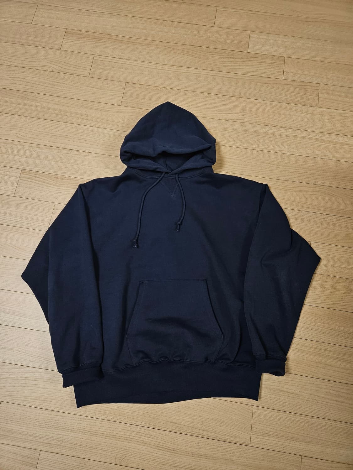 아웃스탠딩 스웻후드 네이비 새제품 상품이미지1