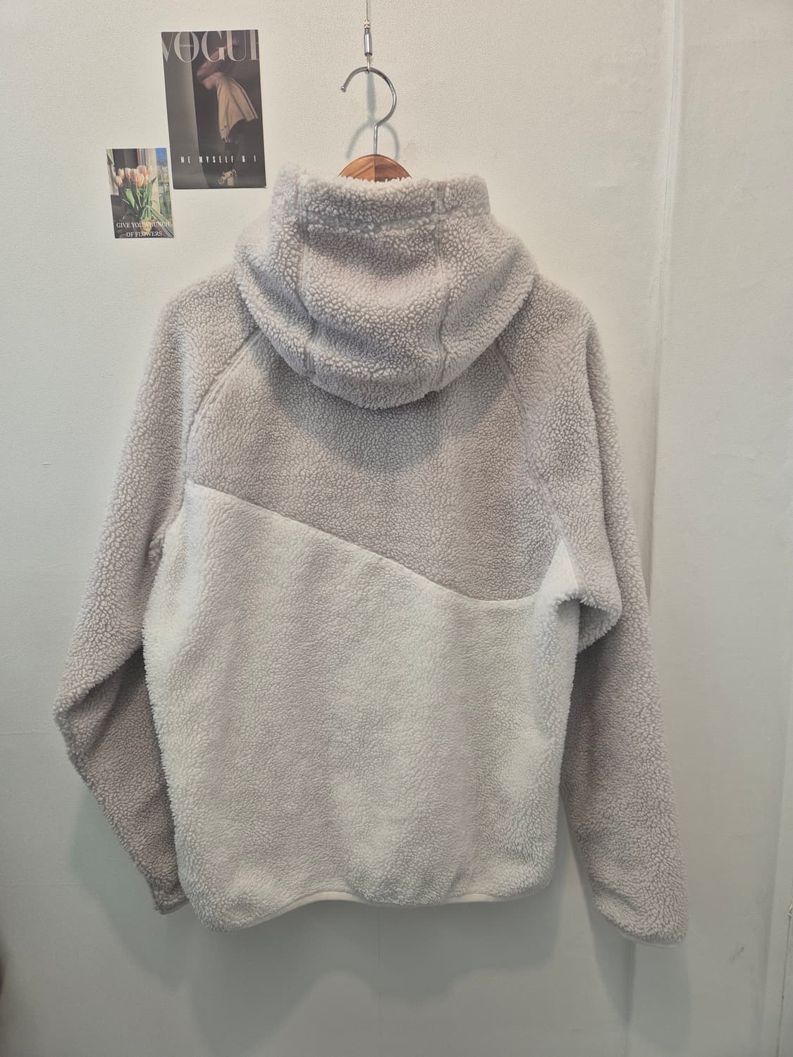 나이키 뽀글이 후드티 L
  상품이미지3