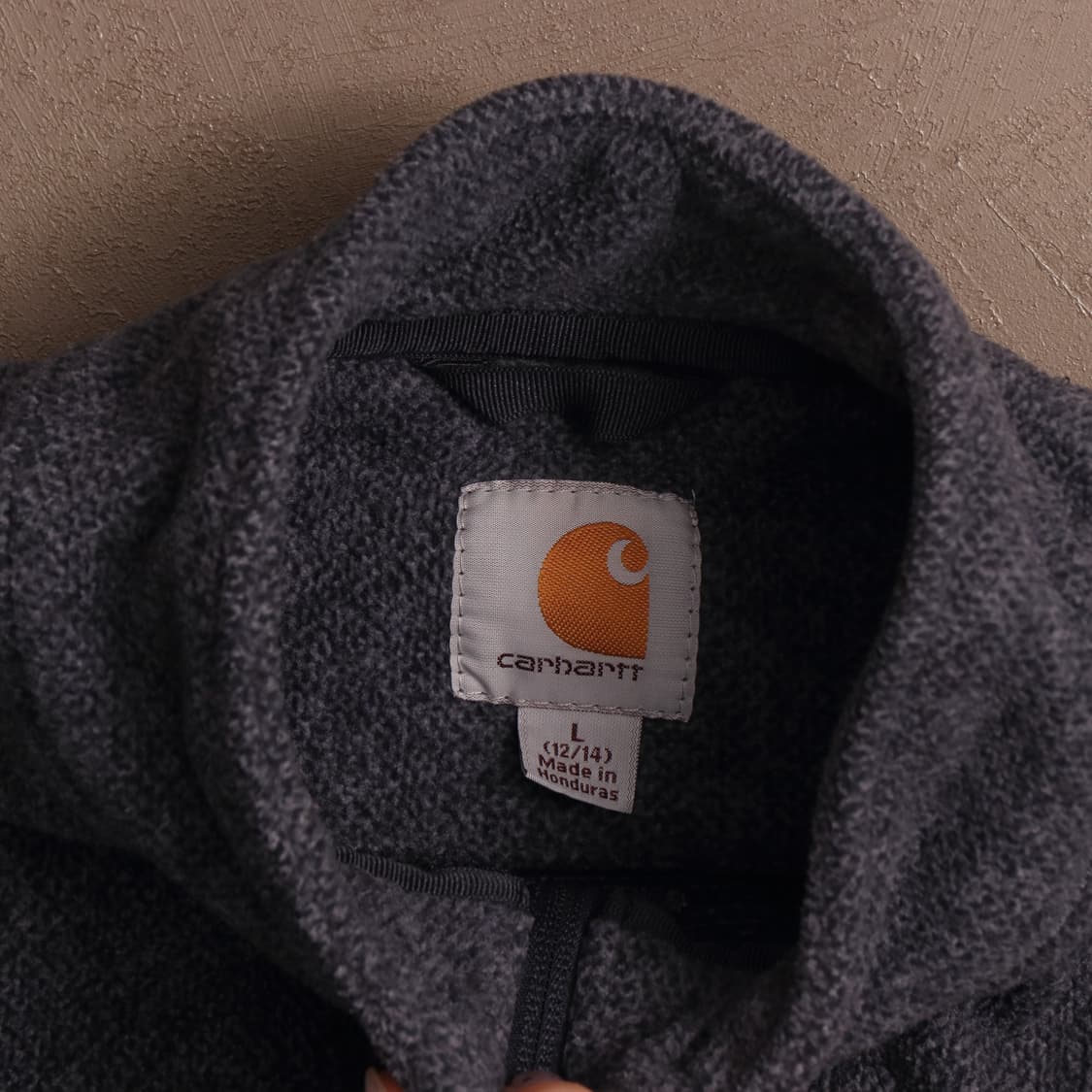 칼하트 로고 후리스 집업 조끼 A1327 상품이미지3