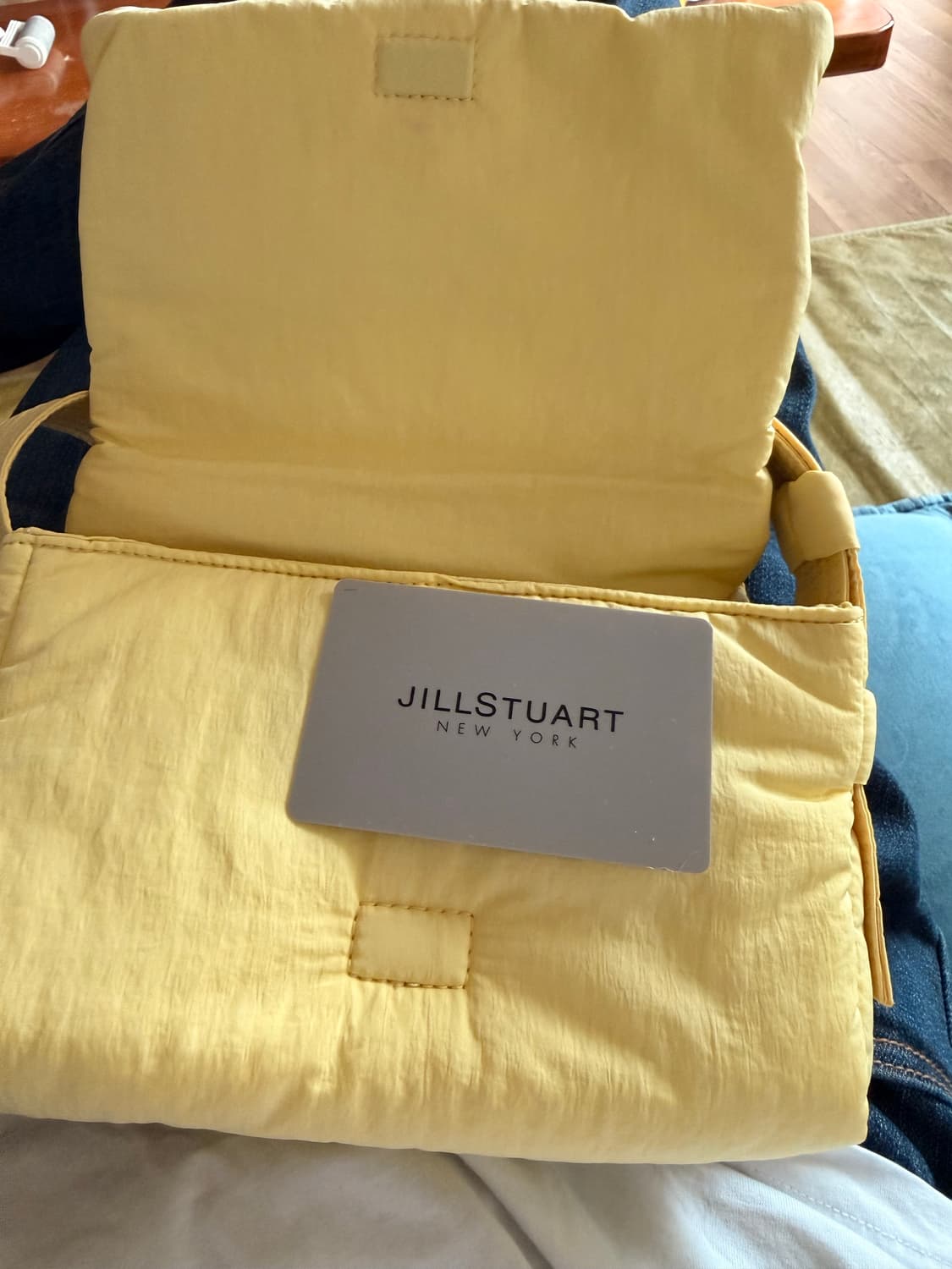 질스튜어트 엘로우 퀄팅 가방 상품이미지2