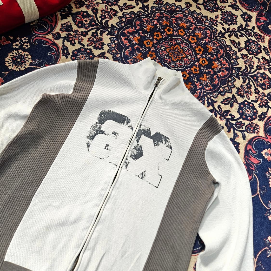 알마니익스체인지  Y2k 프린팅 하이넥 집업 자켓 상품이미지2