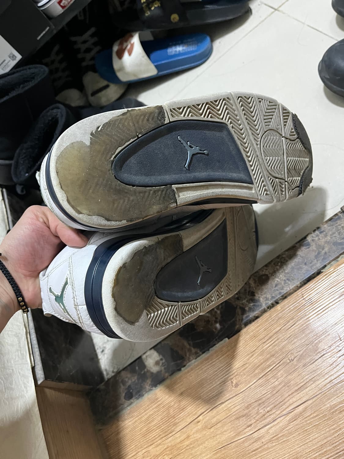 조던 4 레트로 콜롬비아 블루화이트 275 상품이미지3