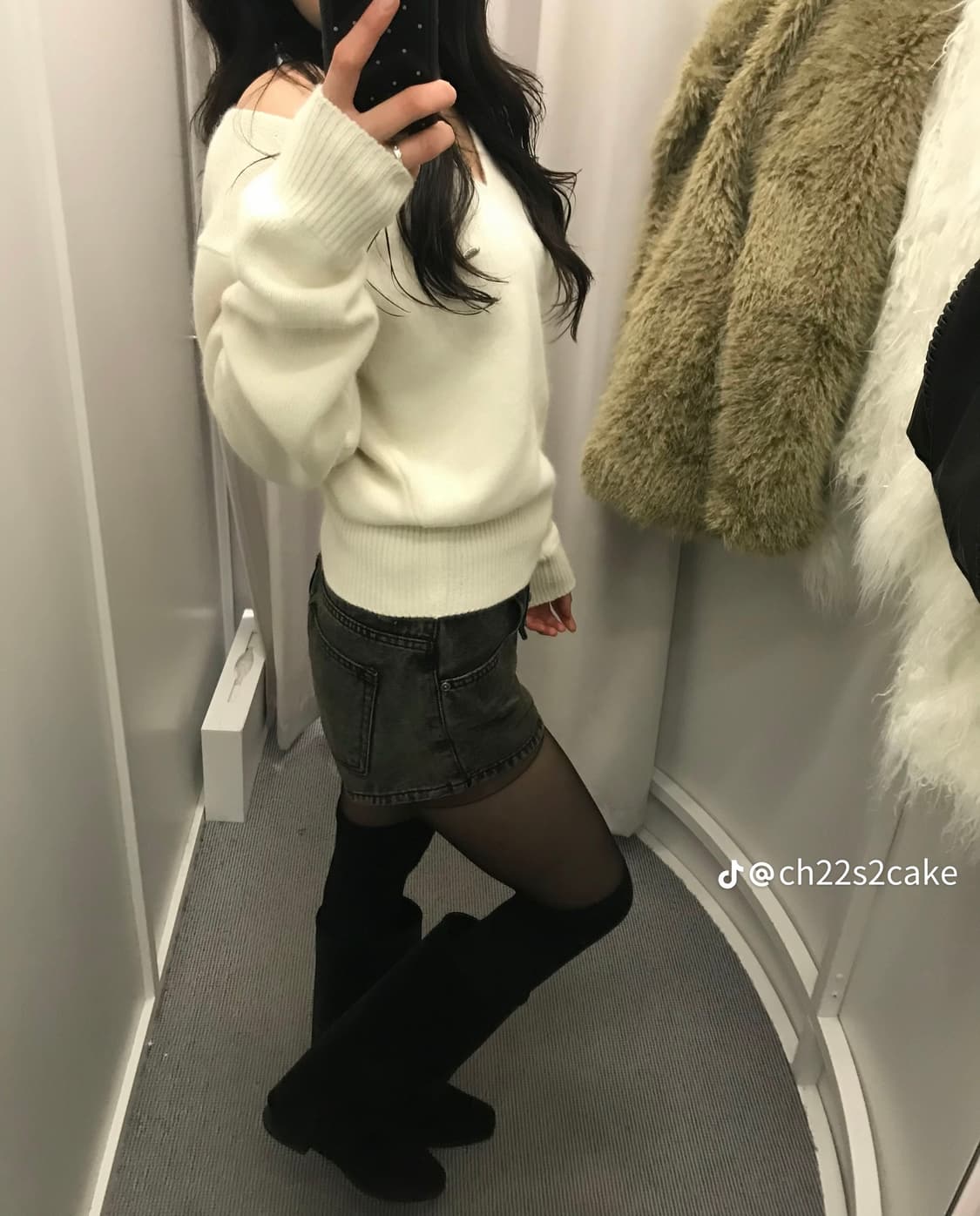 보헤메안서울 브이넥 울 니트 상품이미지3