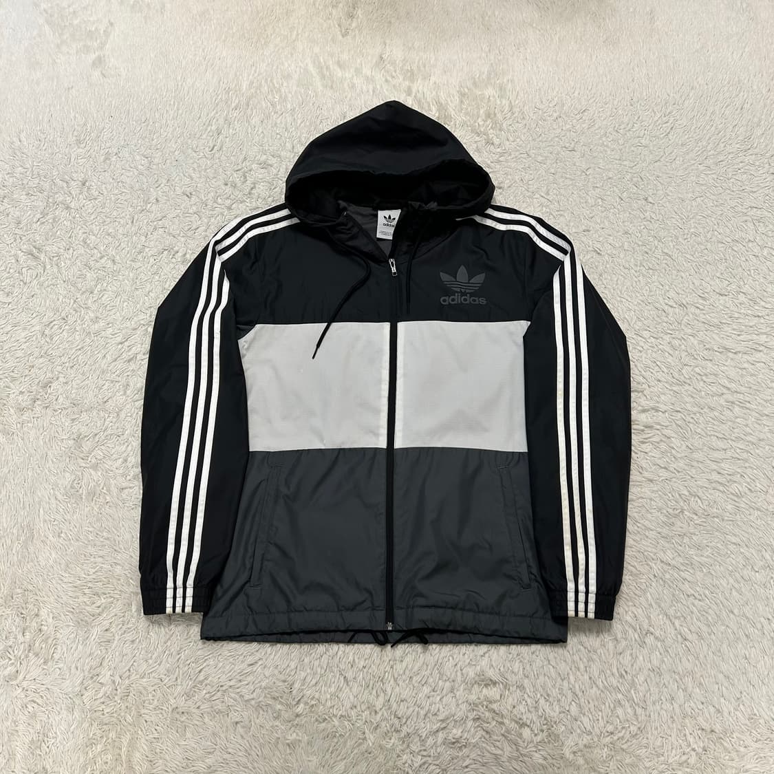 Adidas Firebird Orca Windbreaker 상품이미지4