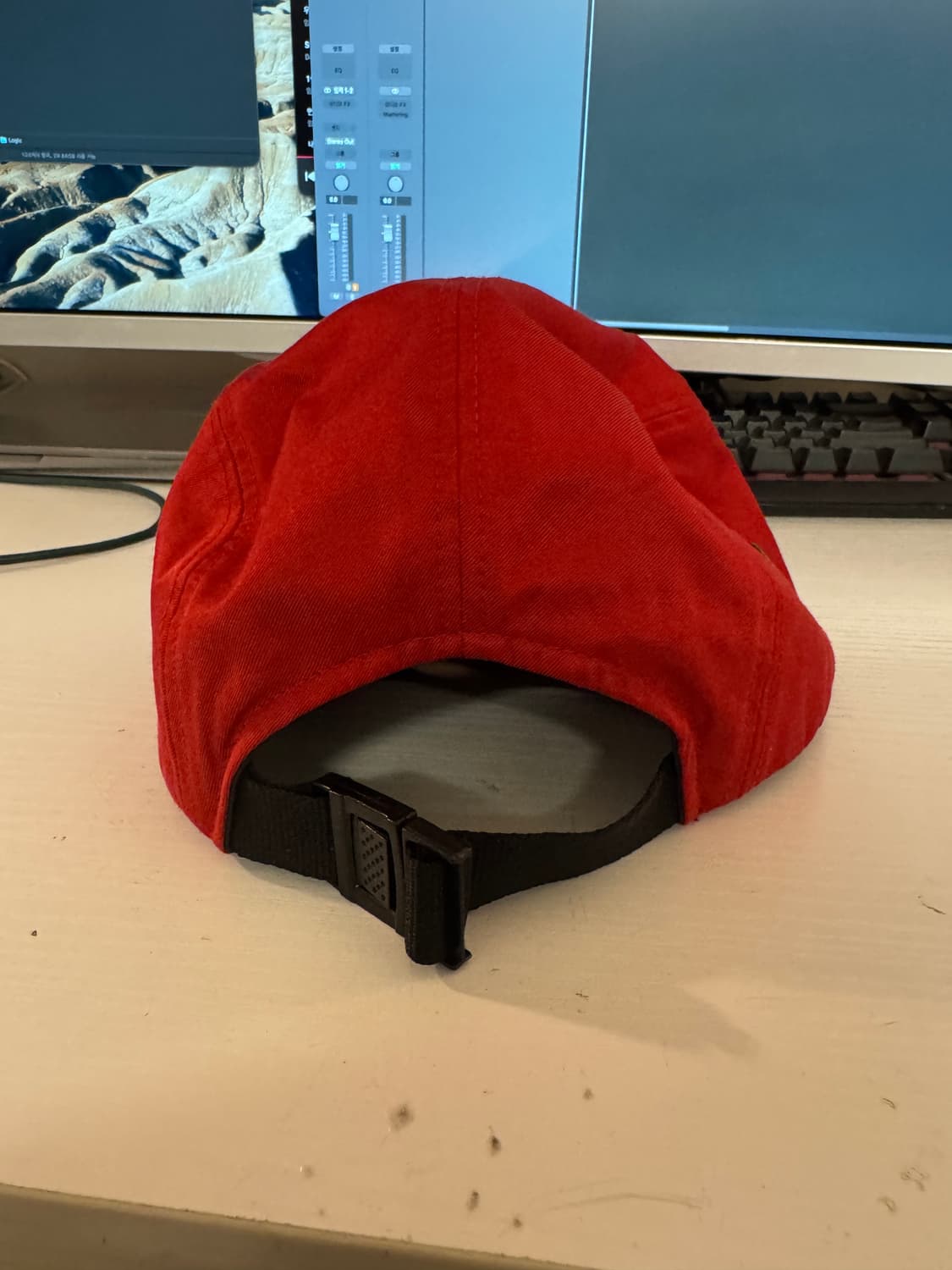 슈프림 나일론 캠프캡 레드 상품이미지3