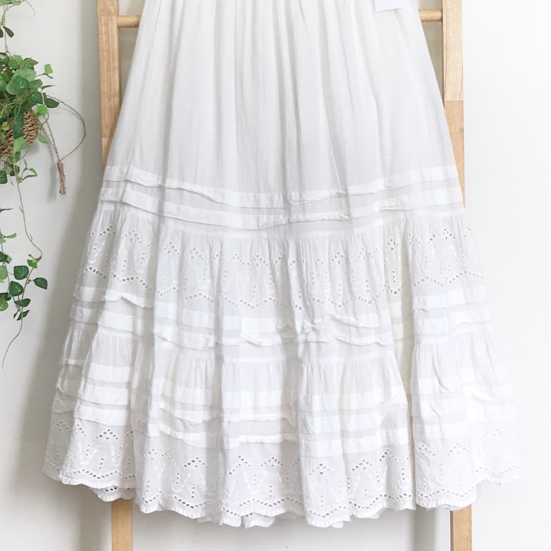 JPN/ 화이트 펀칭 레이스 롱 스커트 화이트롱스커트 모리걸롱스커트  상품이미지3