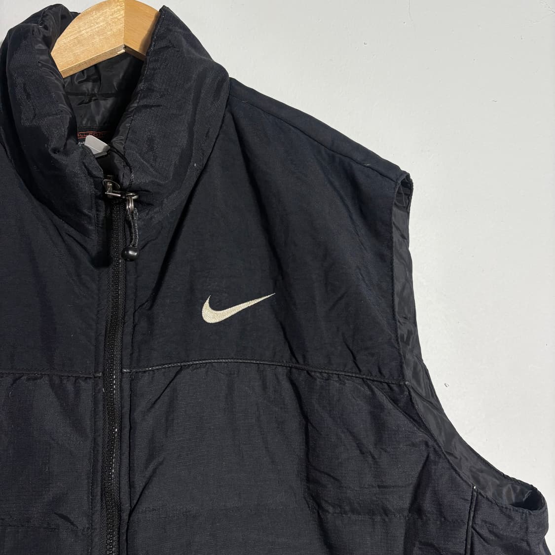 나이키 블랙 패딩 베스트 (무료배송) 상품이미지2