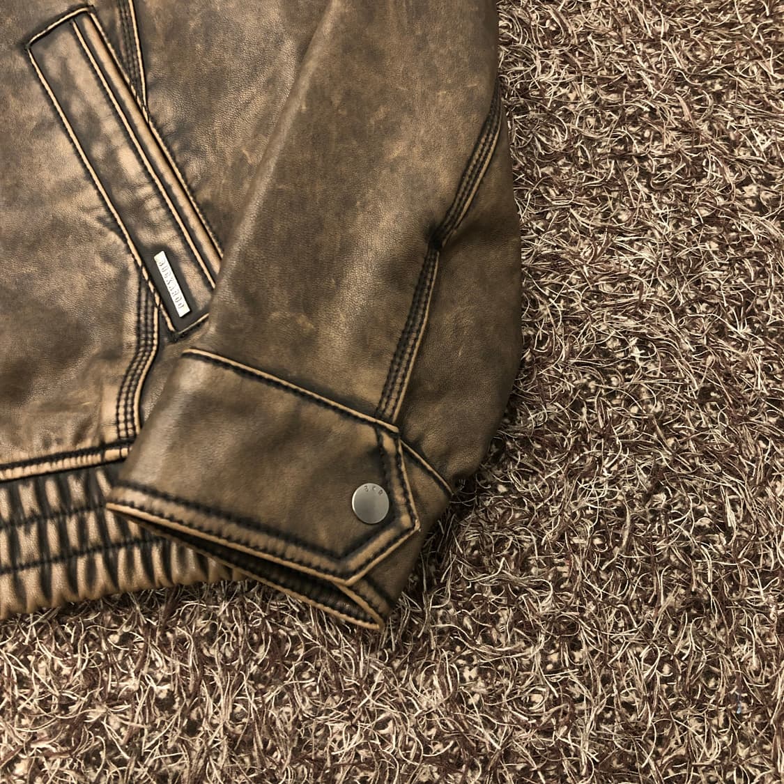 버커루 레더 워싱 봄버 블루종 자켓 상품이미지4