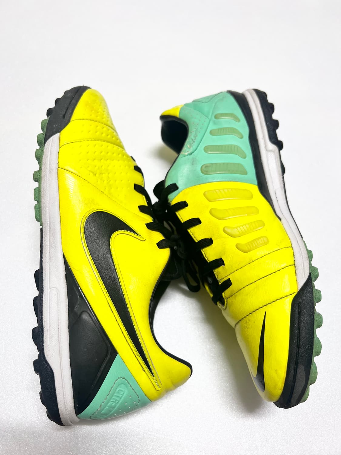 [260] 나이키 CTR360 리브레토3 TF 풋살화 상품이미지5