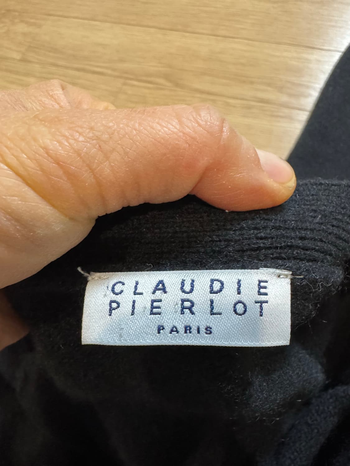 claudie pierlot 끌로디피에로 캐시미어100 가디건 상품이미지2