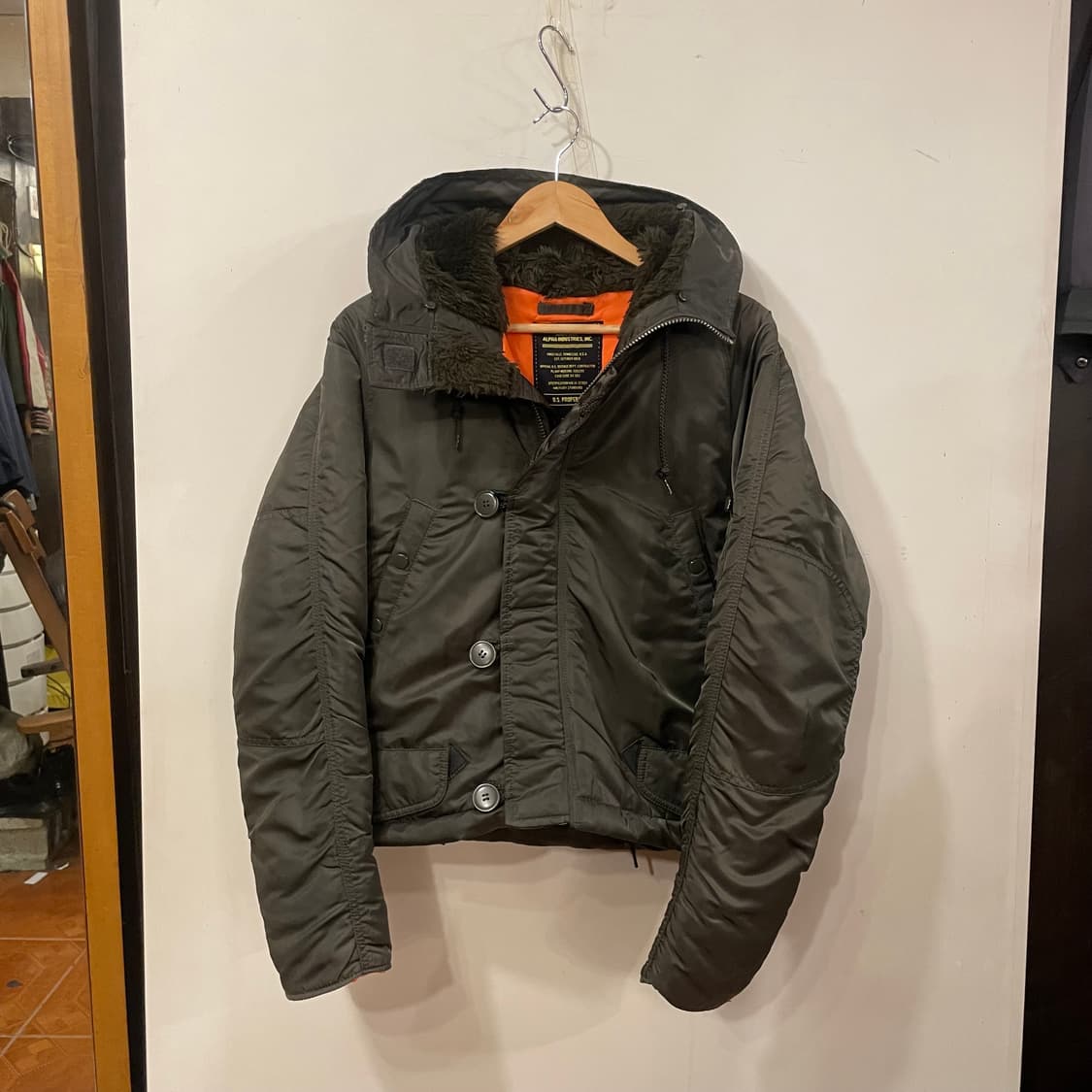 알파인더스트리 리메이크 크롭봄버 M 상품이미지4