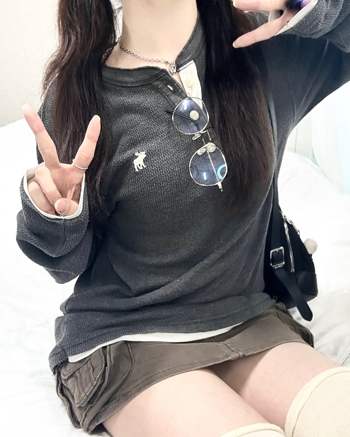 아베크롬비 순록 차콜 반버튼 롱슬리브 상품이미지3