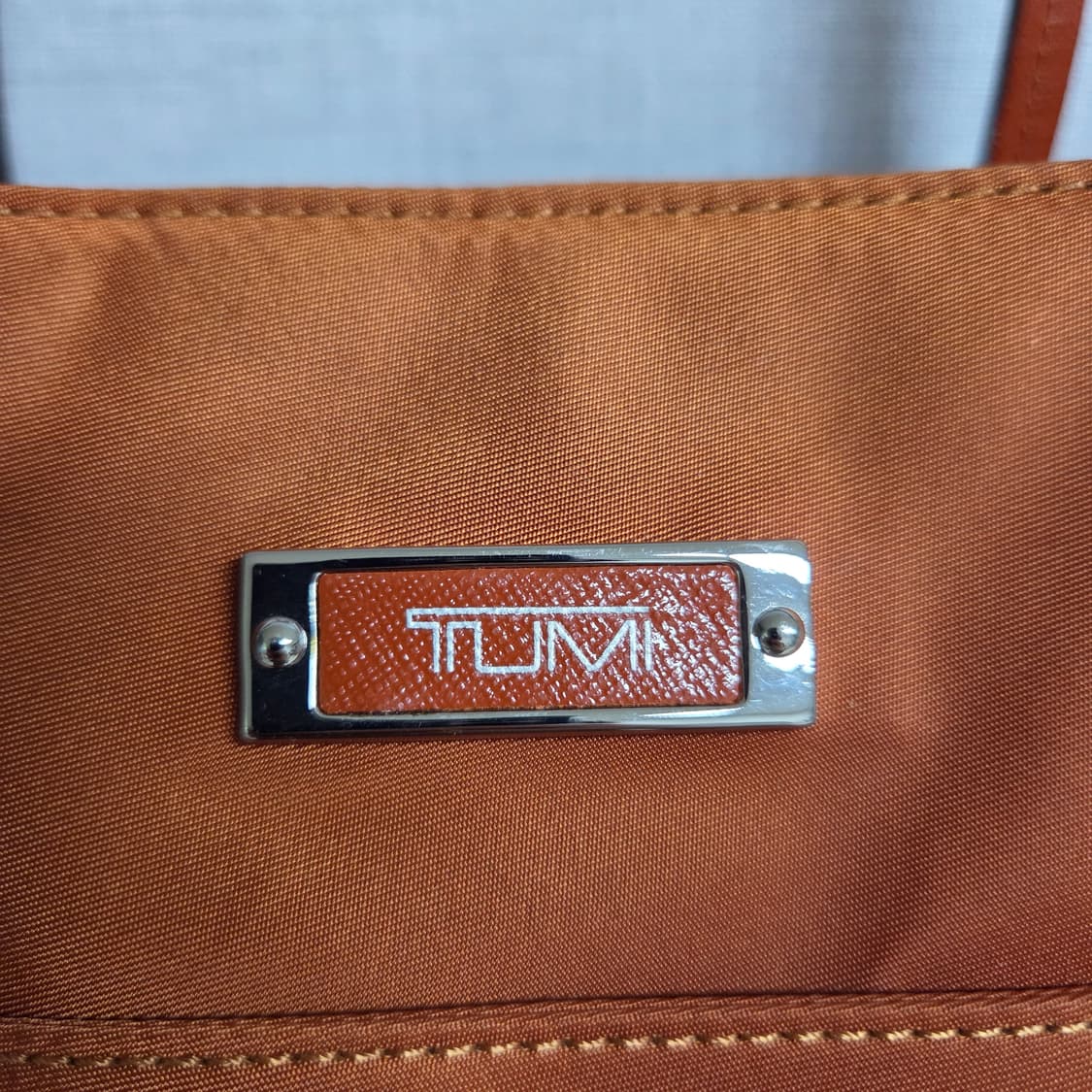 투미 보야져 오렌지 나일론 레더 트리밍 클래식 데일리 숄더 토트백 상품이미지2