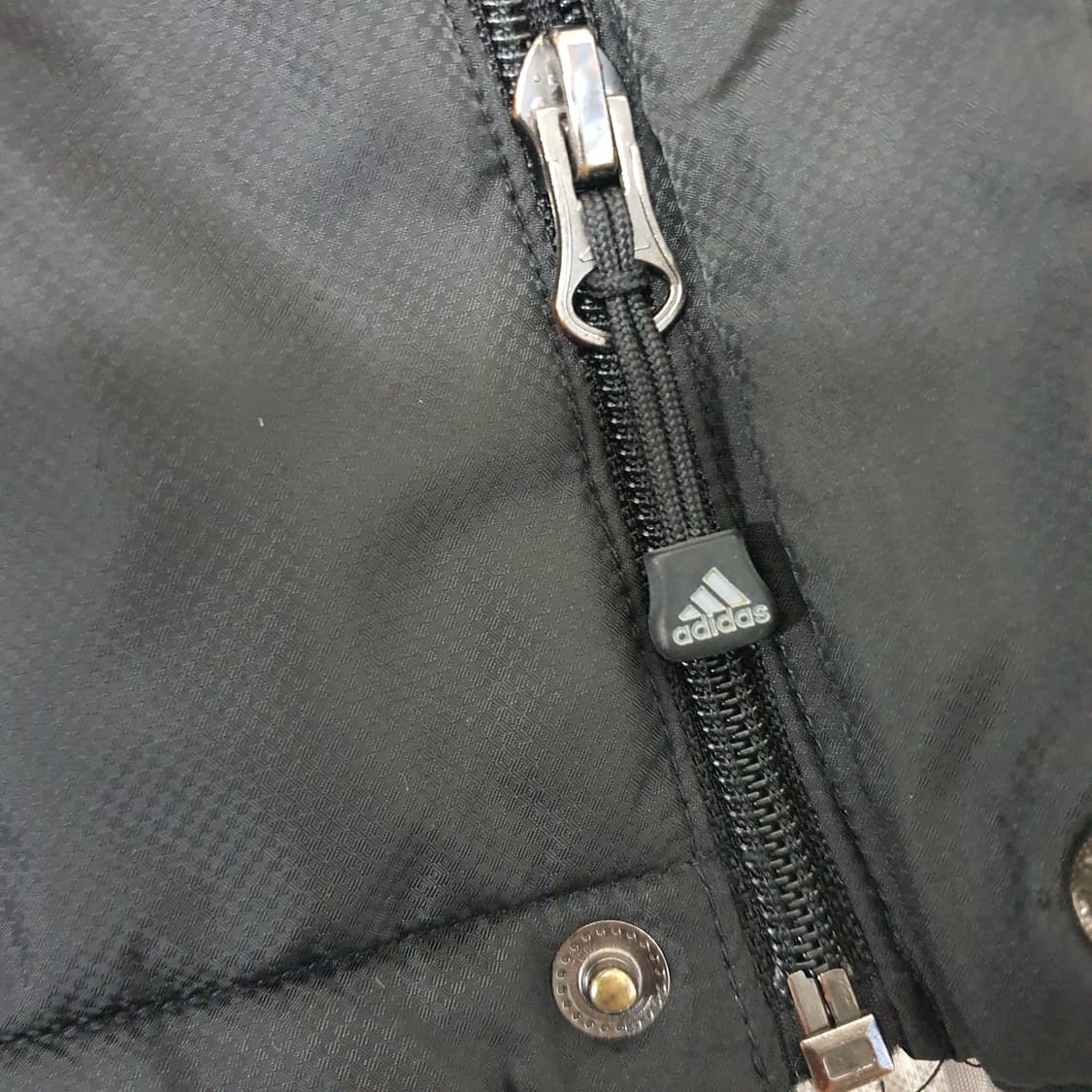 아디다스 기모 경량패딩 후드집업 남자95 상품이미지5