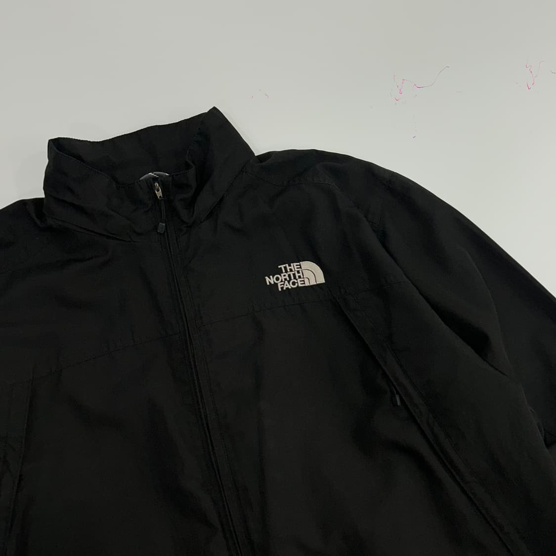 The north face 노스페이스 밑단 스트링 블랙 바람막이 상품이미지4