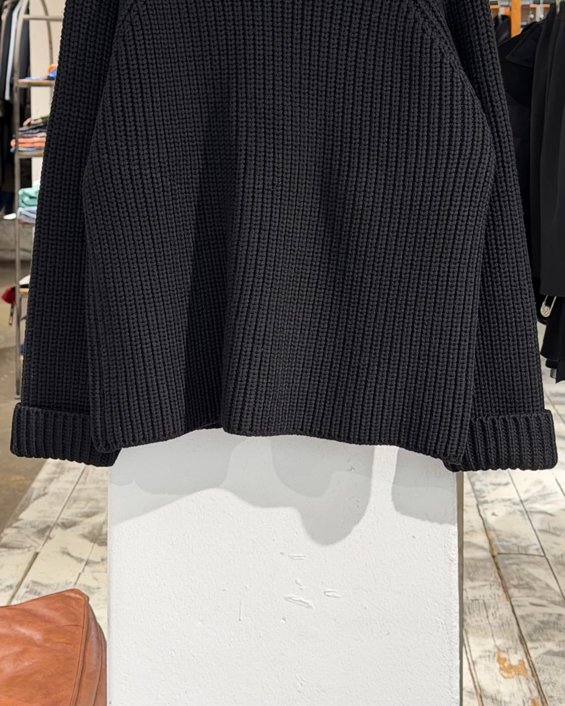 구찌 블랙 하이넥 니트 롱슬리브 탑 상품이미지5