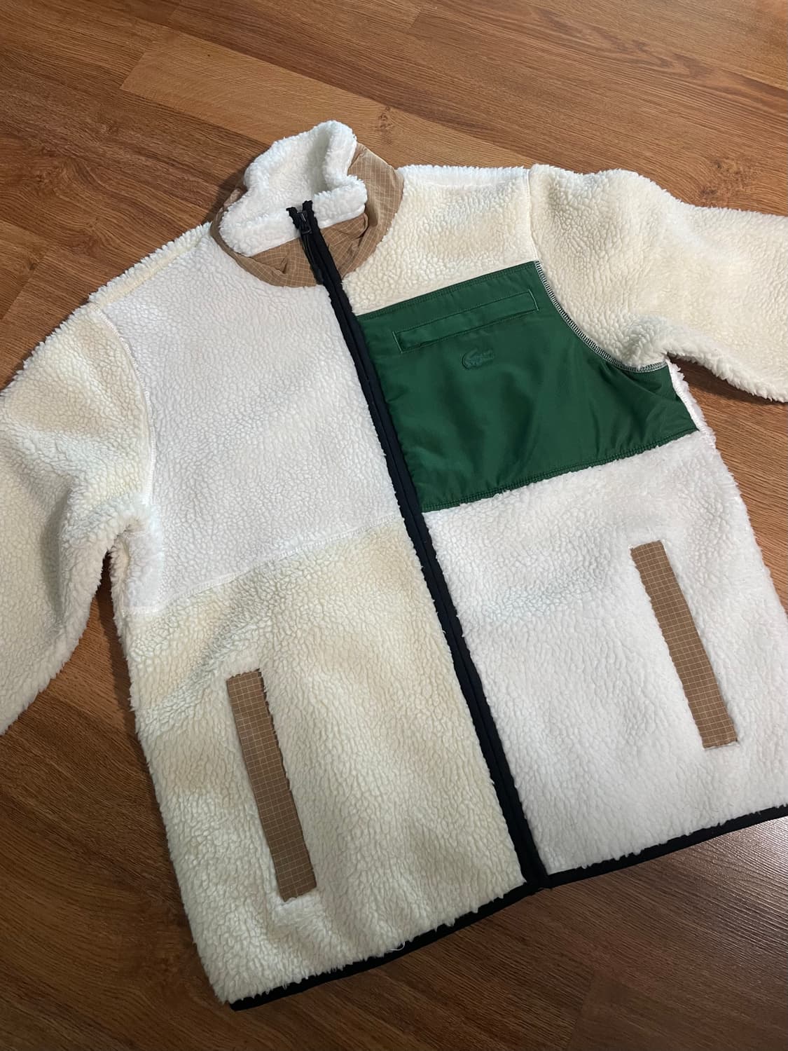 라코스테 라이브 뽀글이 점퍼 베이지 s사이즈 상품이미지1