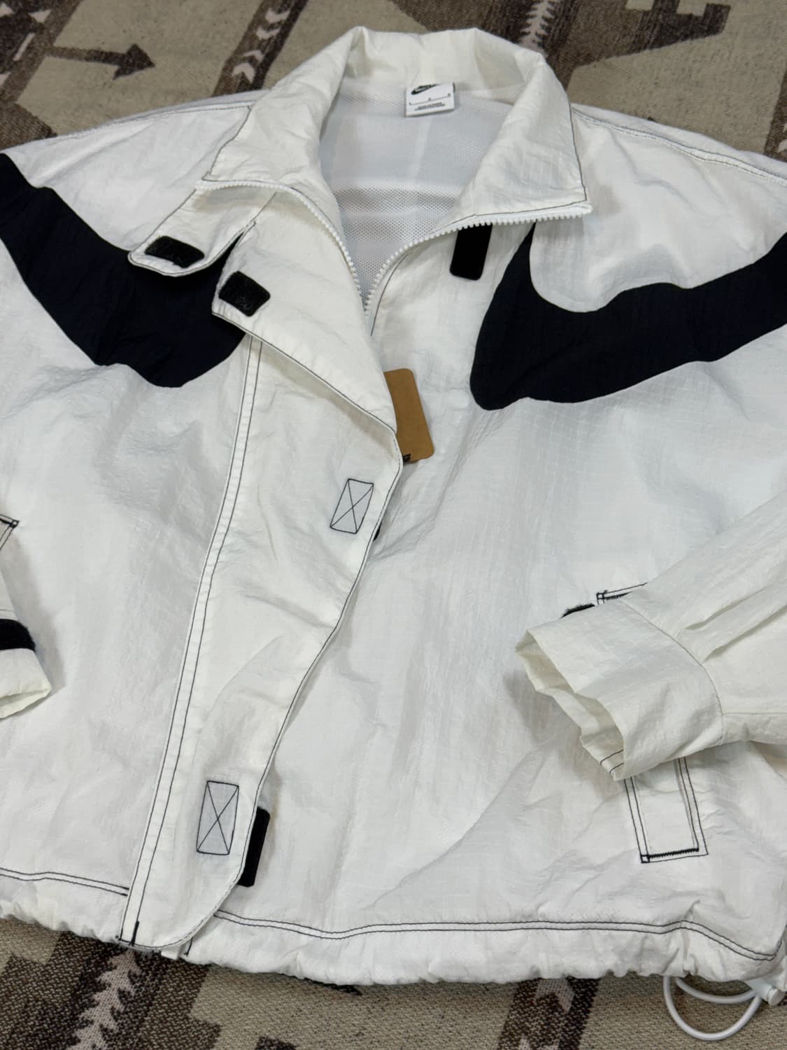 나이키 우먼스 스우시 리펠 우븐 자켓 상품이미지8