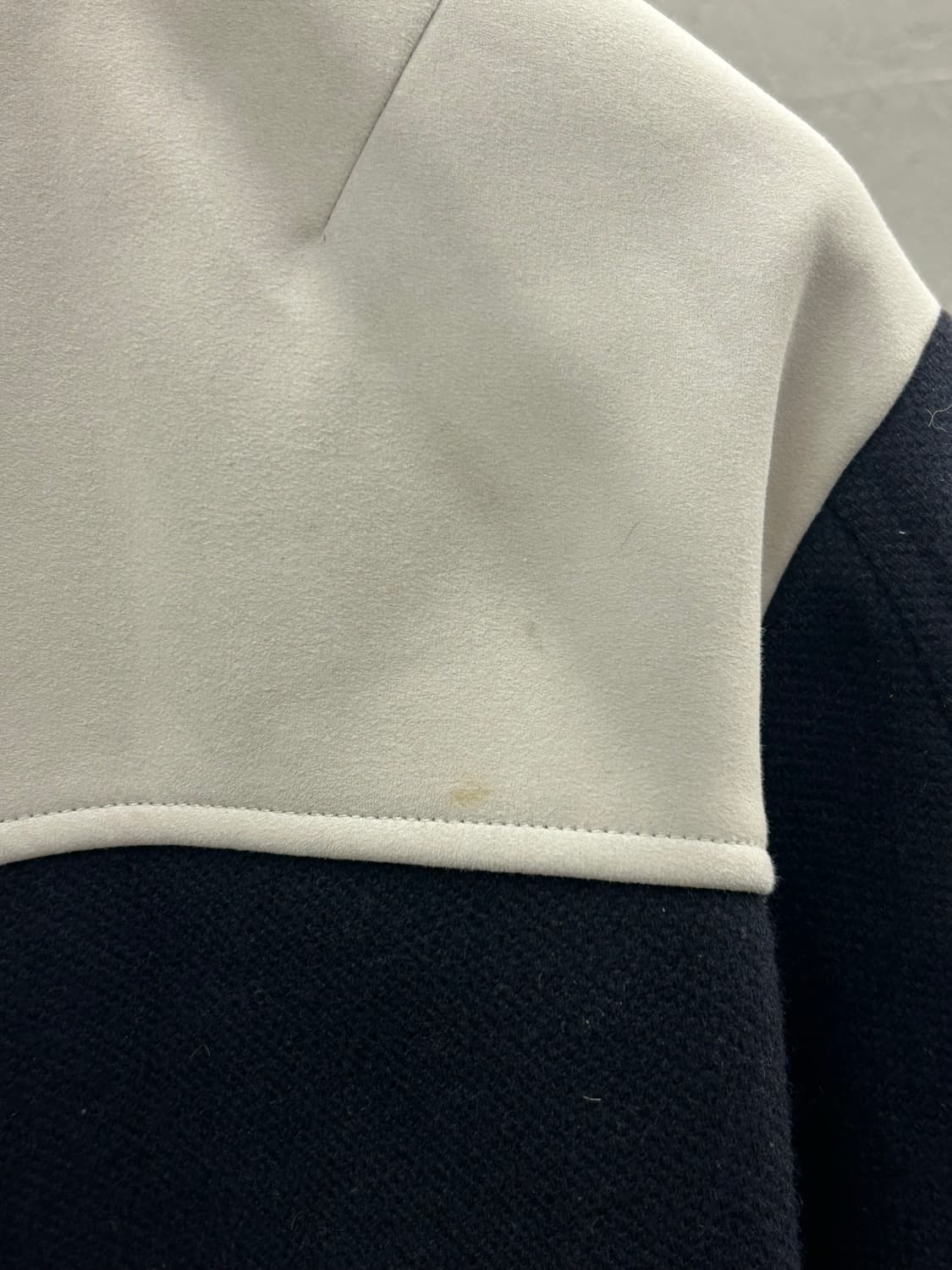 LMOOD(엘무드) 네이비 화이트 배색 야구 점퍼 상품이미지6