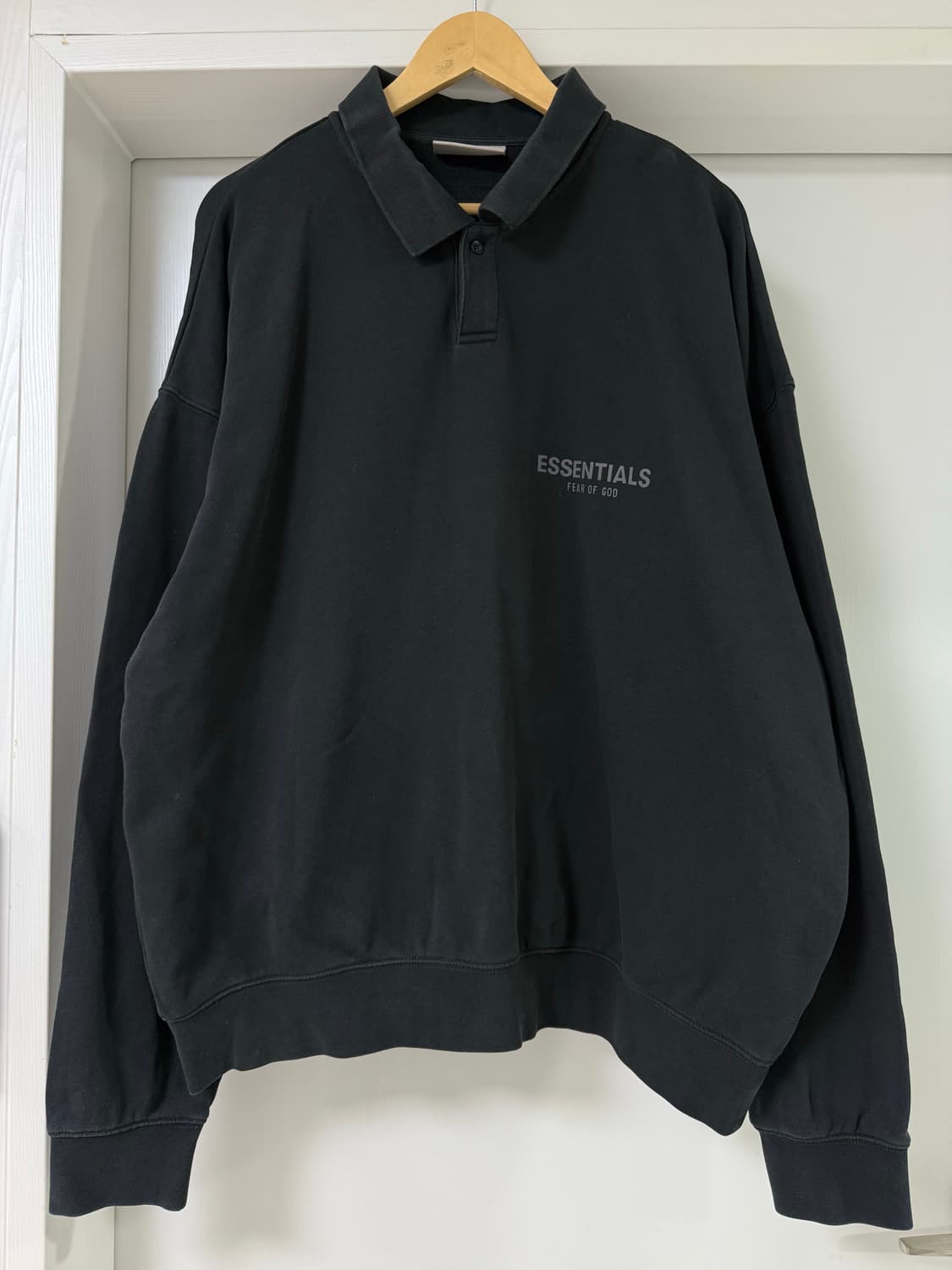 에센셜 맨투맨 M 상품이미지1