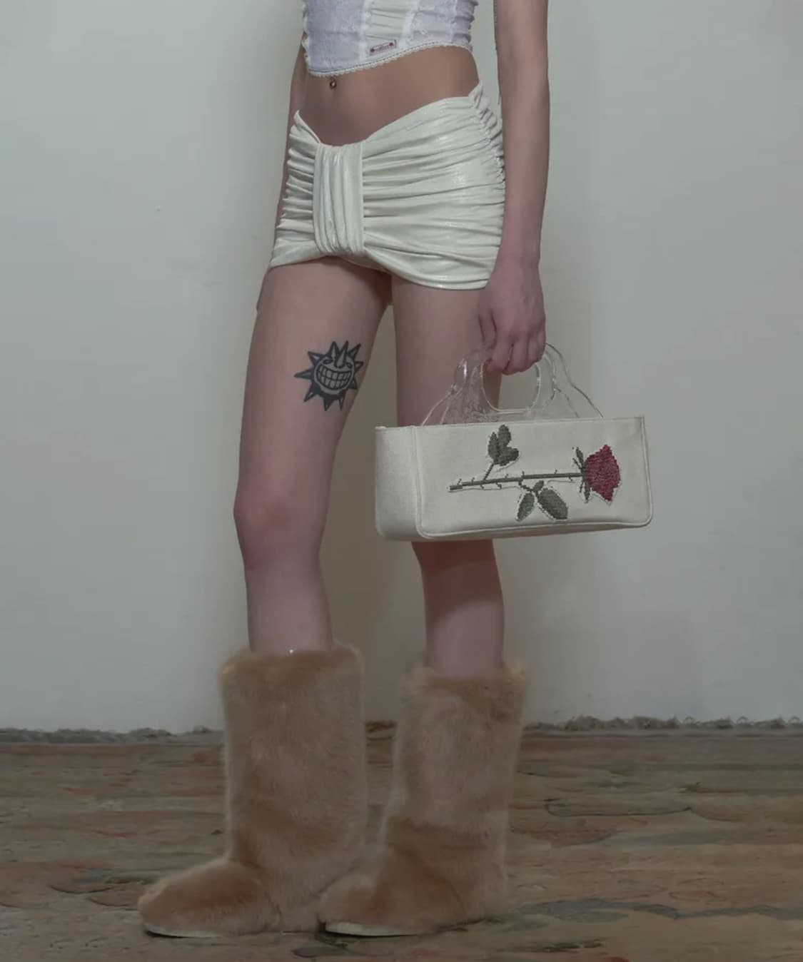 Sculptor Metalic Bow Micro Skirt Pearl 상품이미지4