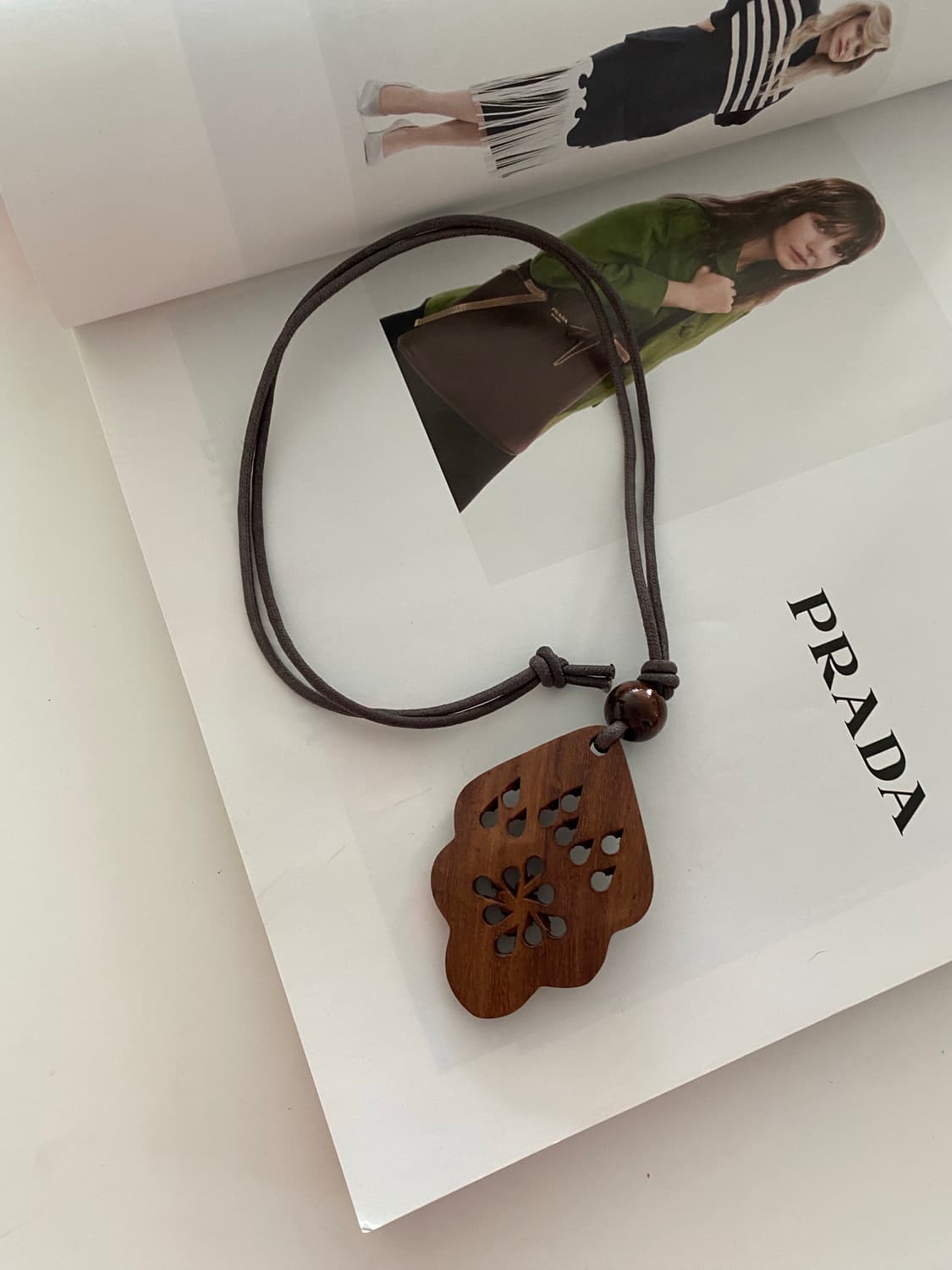 빈티지 플라워 우드 팬던트 목걸이 상품이미지1