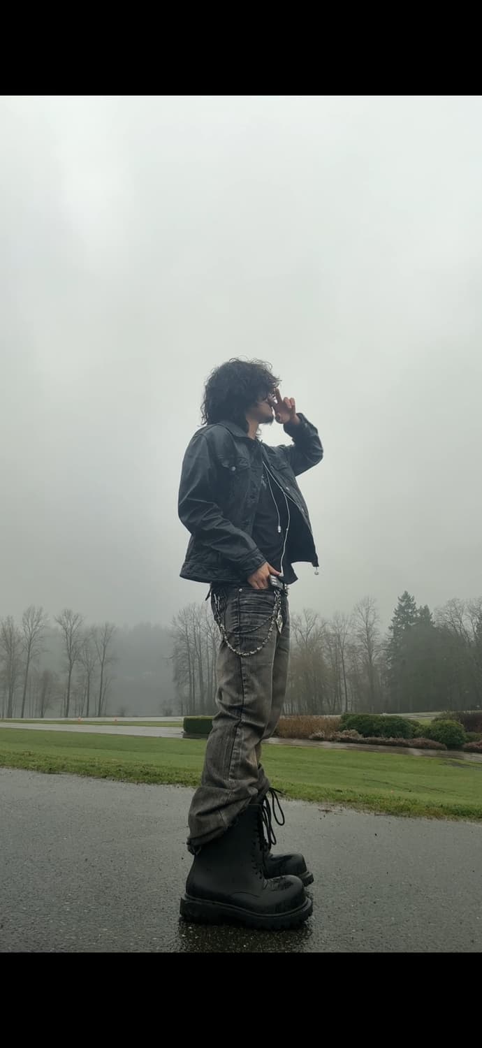 발렌시아가 스테로이드 부츠 43 착샷포함 상품이미지2