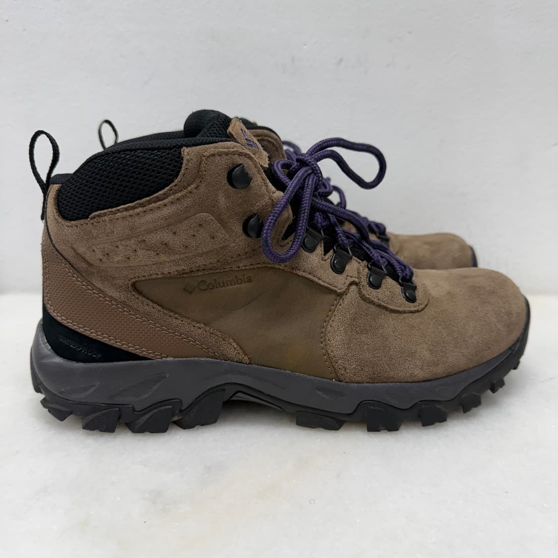 (265)컬럼비아 트레킹화 뉴튼 릿지 플러스2 워터프루프 스웨이드 상품이미지2