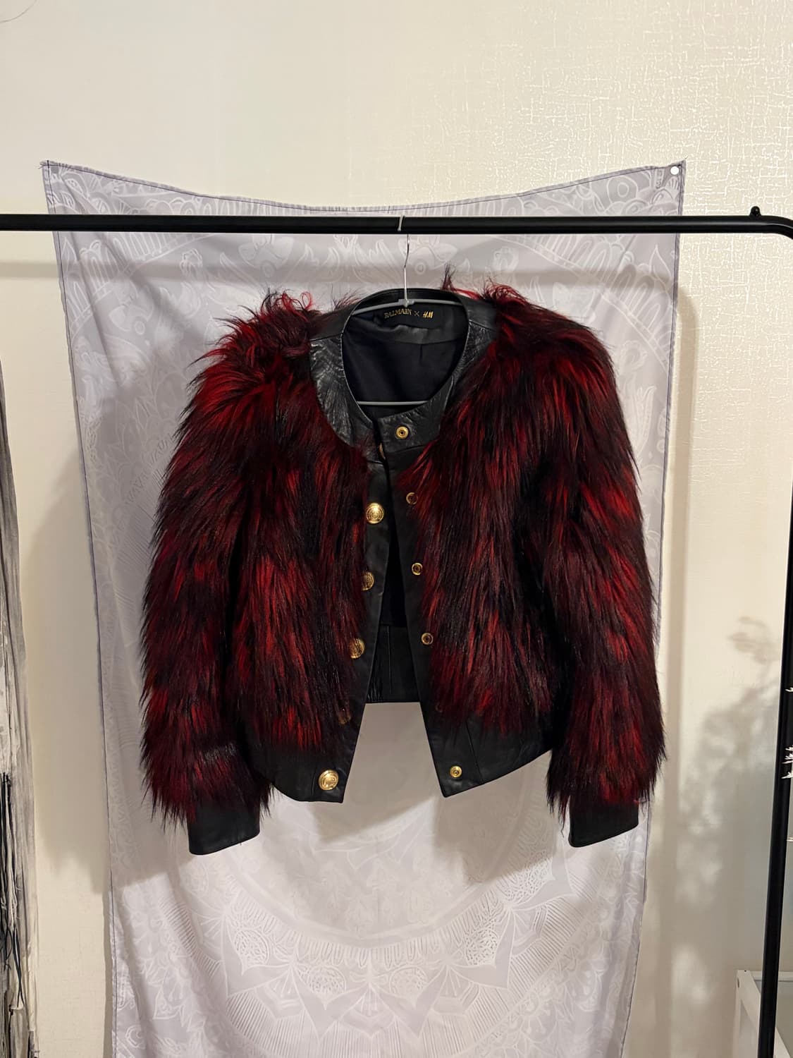 Balmain x H&M Fur Jacket 상품이미지1