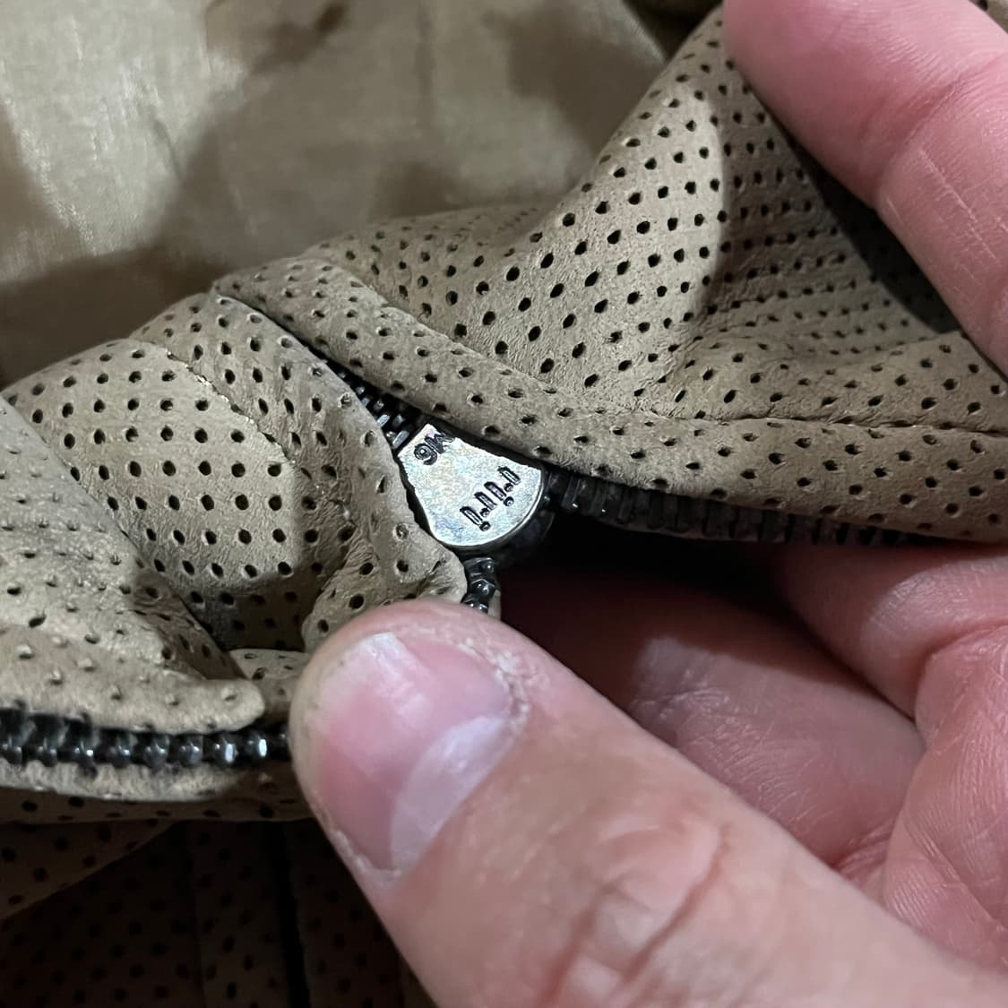 [100] 에르메네질도 제냐 펀칭 가죽자켓 상품이미지5