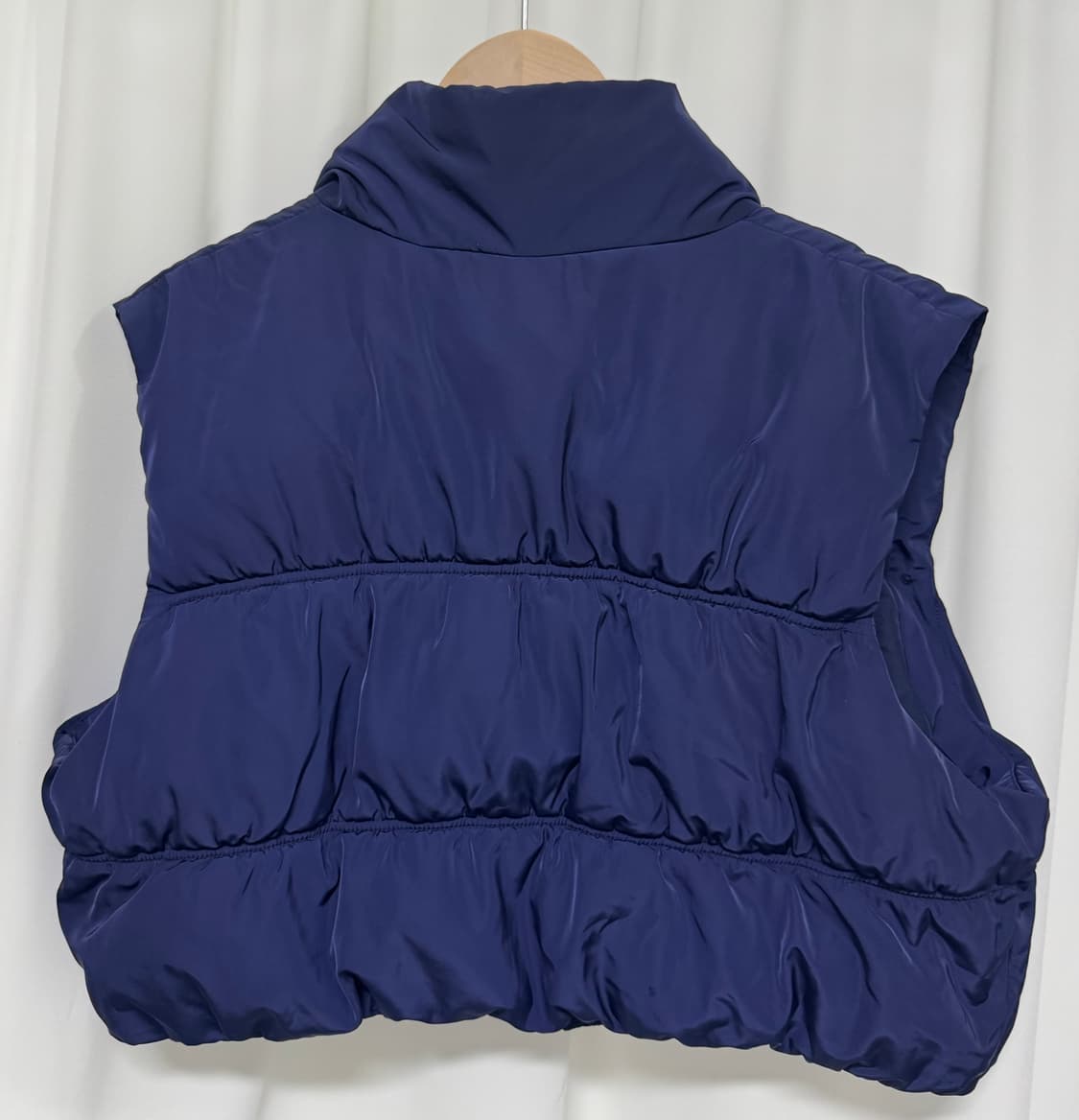 H&M 네이비 패딩 조끼 상품이미지7