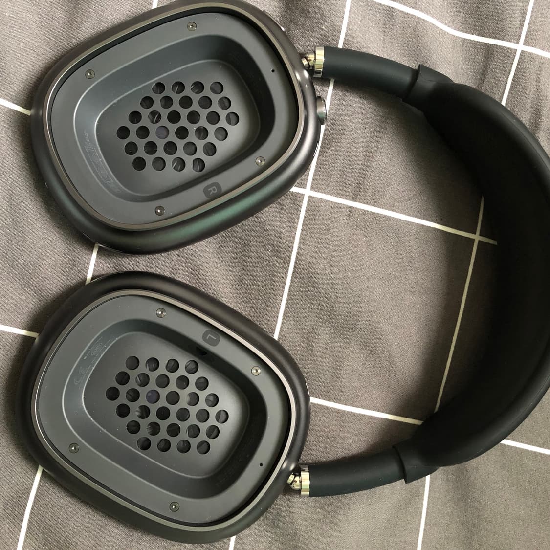 에어팍 맥스(AirPods Max)(1세대)스페이스 그레이 색상 상품이미지4