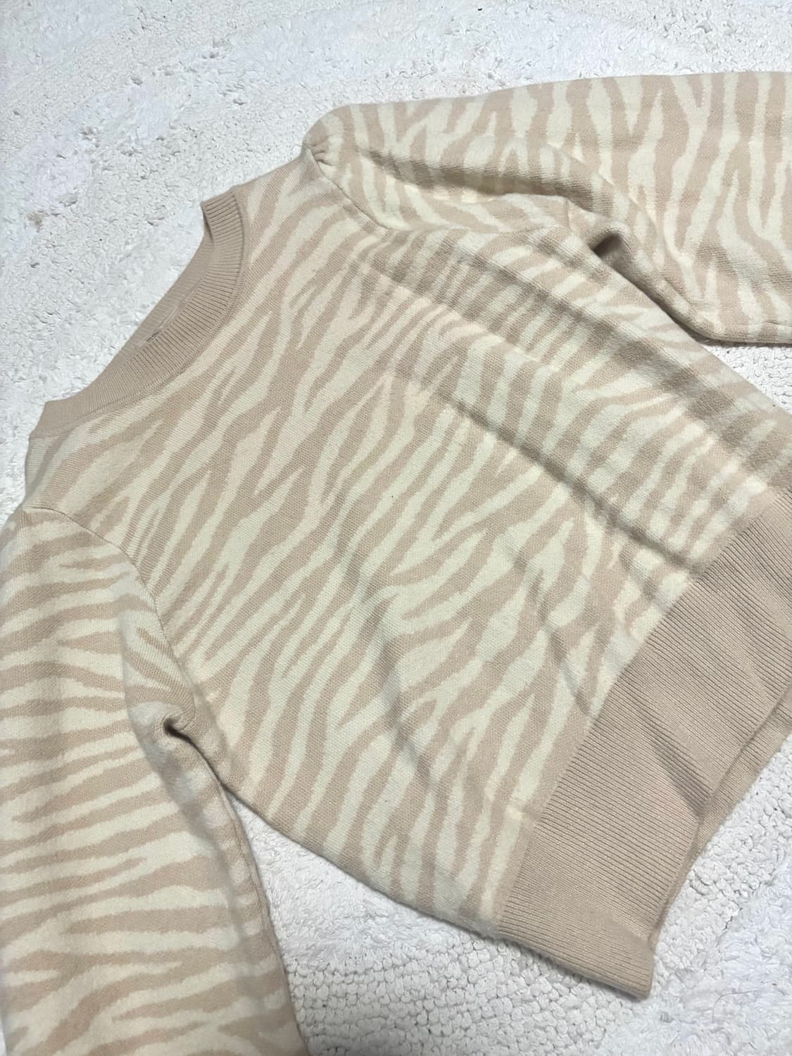 라떼갸루 니트 일브  상품이미지2