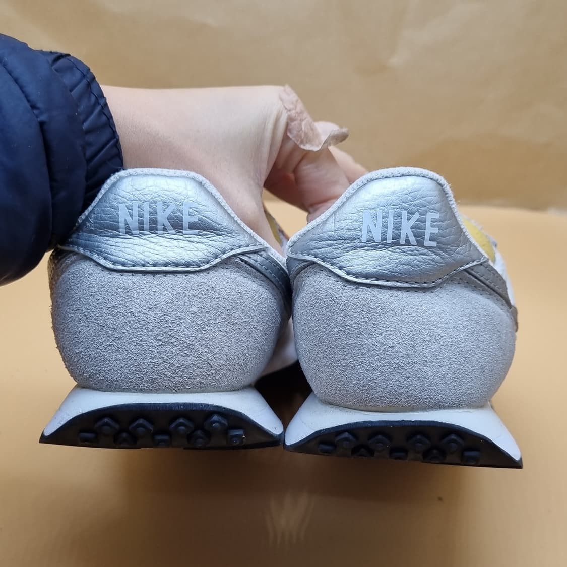 나이키 와플트레이너2 실버 운동화270 상품이미지4