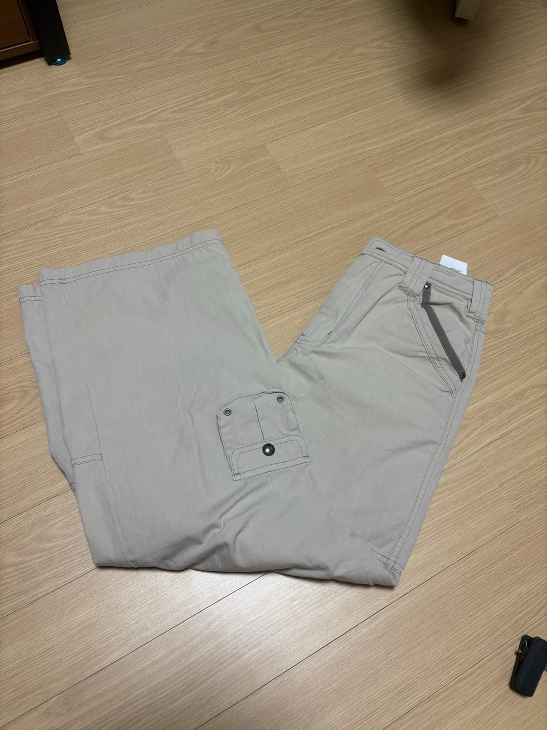 1회착용) 코이세이오 스냅 워크 팬츠 라이트 베이지 0사이즈 상품이미지3