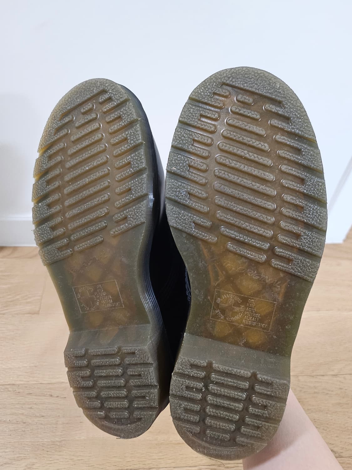 닥터마틴 워커 오리지널 101 스무스 6홀 235-240 eu37 사이즈 상품이미지3