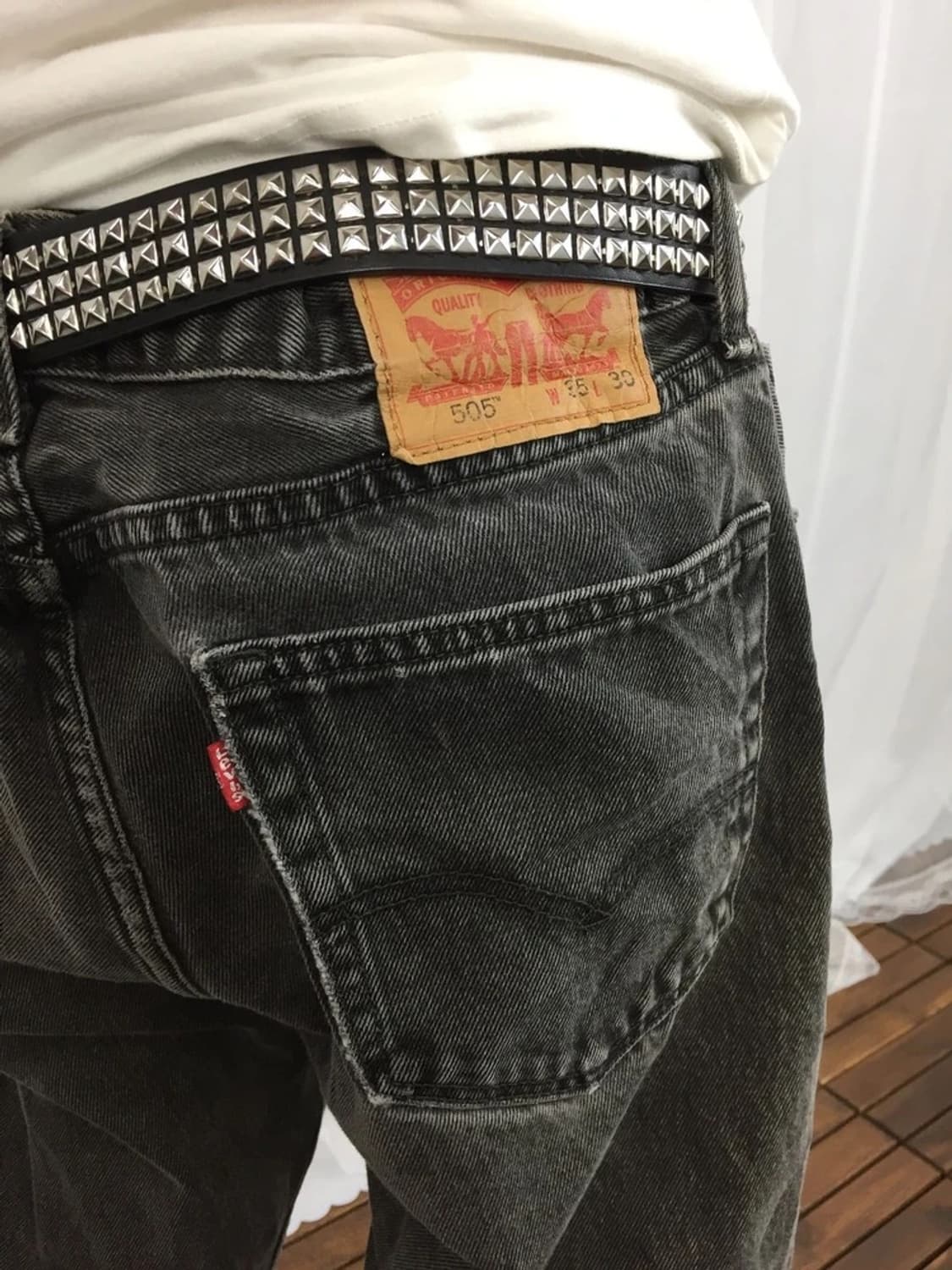 Levi’s 505 Black Washed Denim Pants 상품이미지4