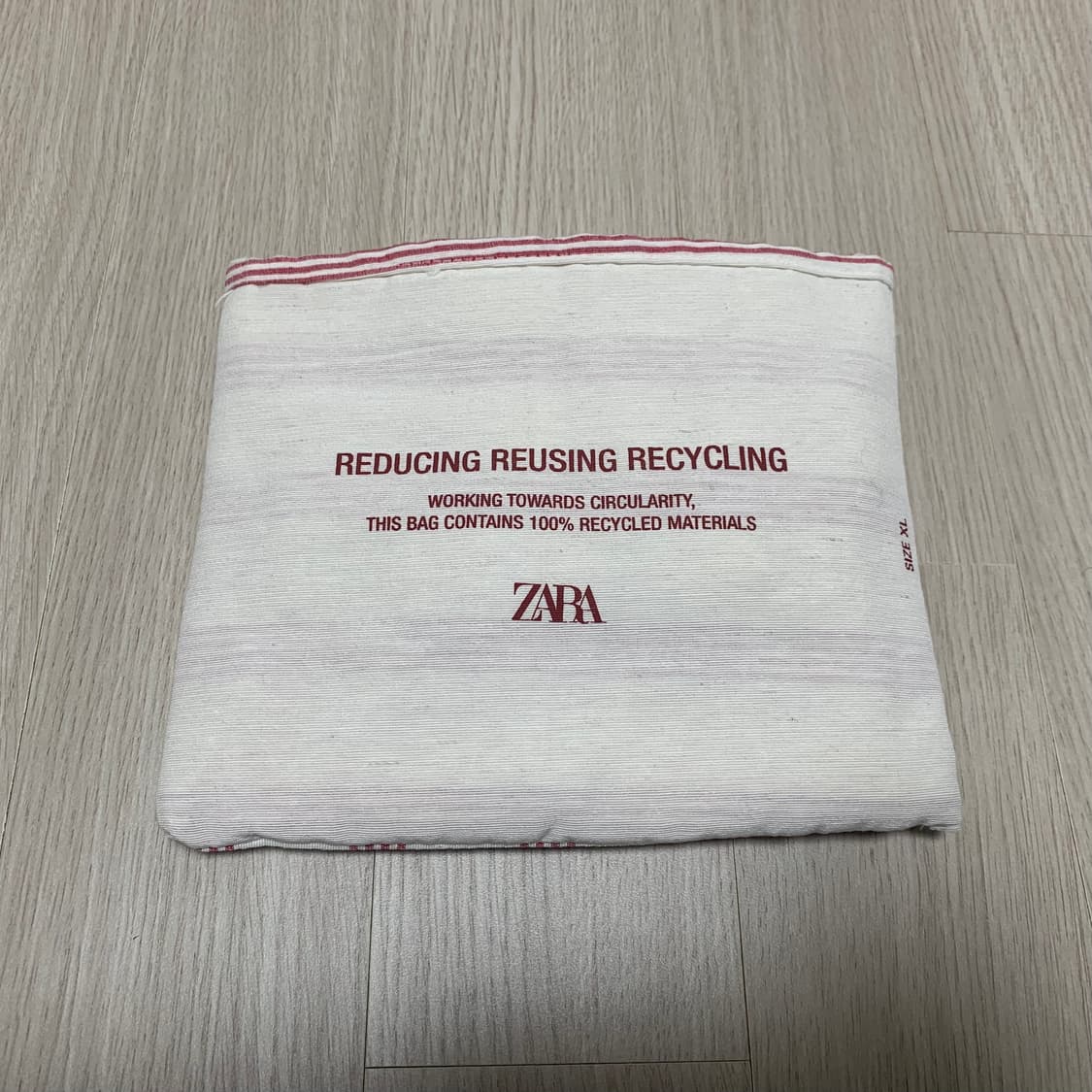 자라 리유저블 에코백 XL 레드 스트라이프 새상품 상품이미지2