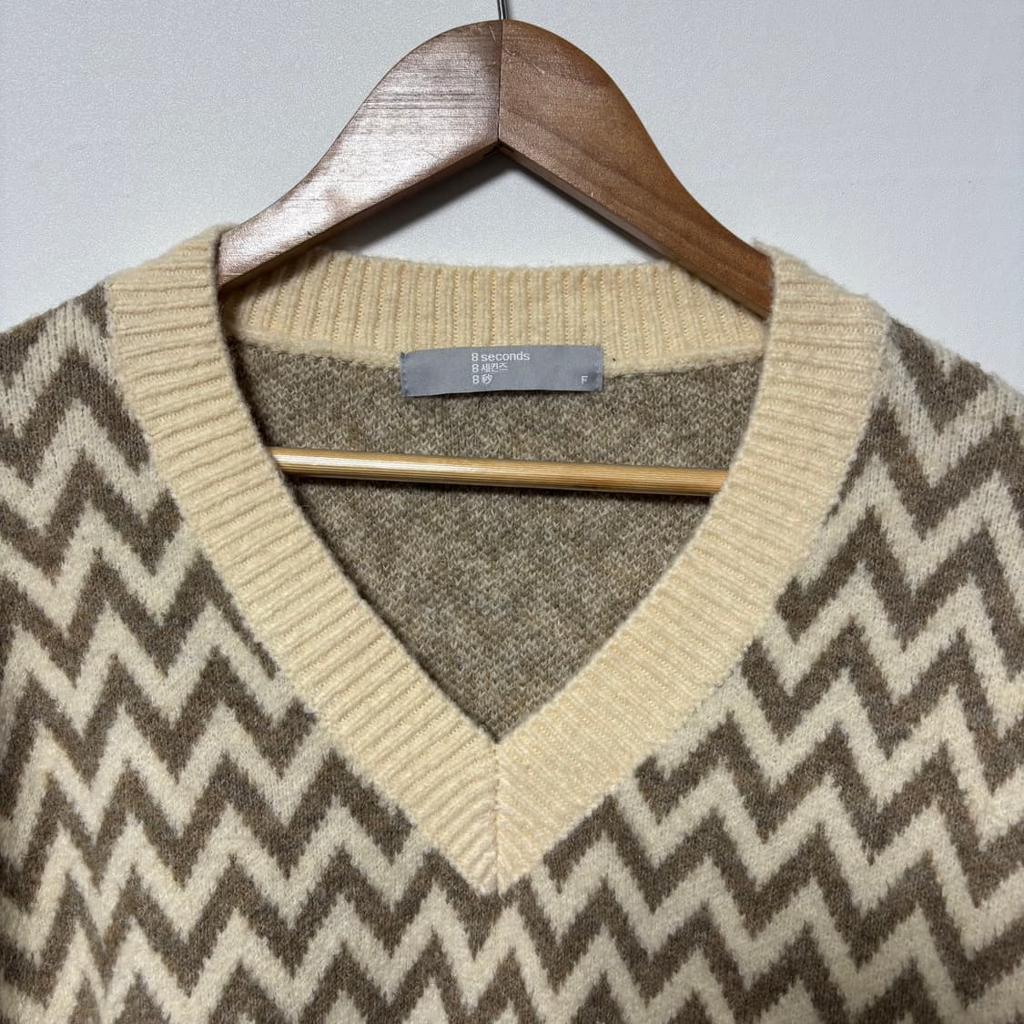  V넥 패턴 니트 FREE 상품이미지3