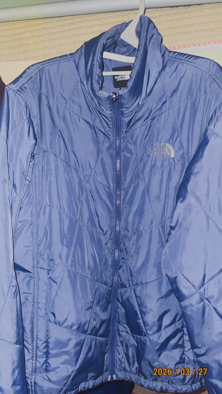 노스페이스 경량패딩 상품이미지2