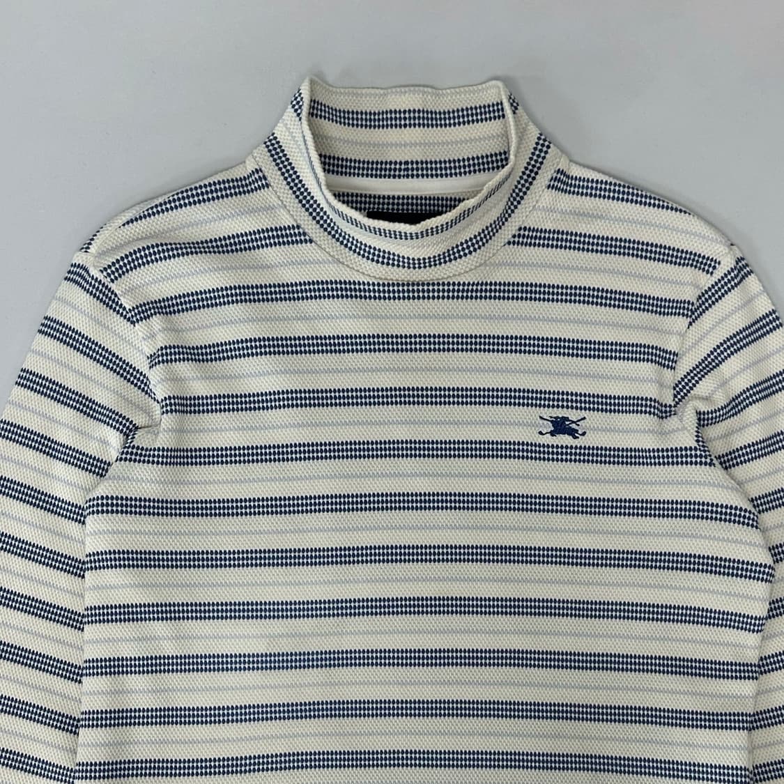 버버리 스트라이프 로고 터틀넥 탑 상품이미지2