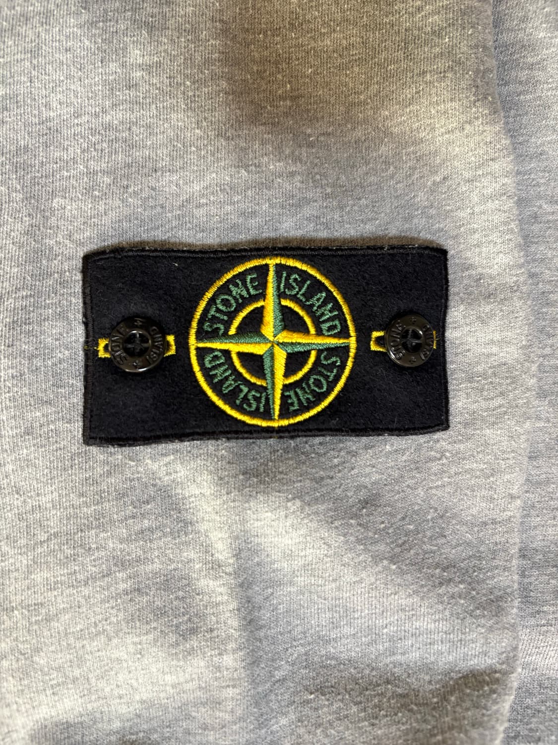 스톤아일랜드 맨투맨 M 팝니다 상품이미지2