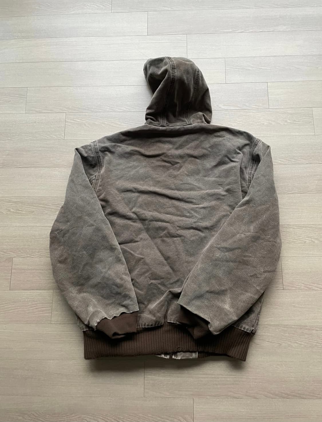 칼하트 J130 체스트넛 액티브자켓 판매합니다 상품이미지2