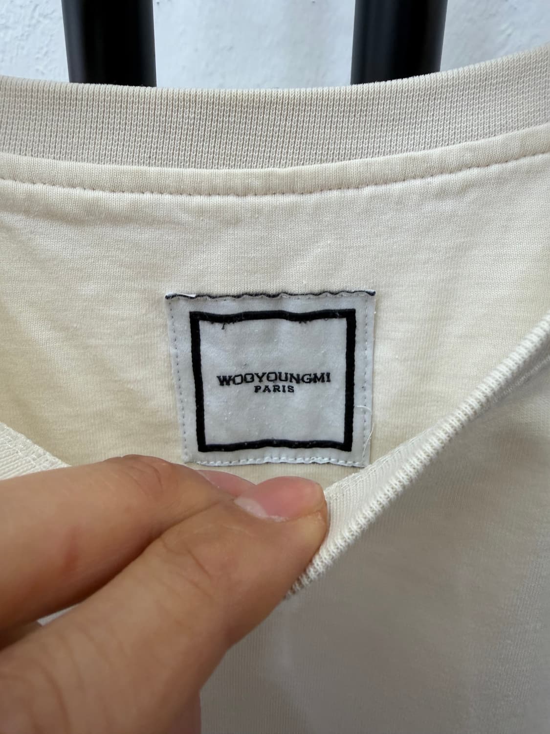 정품) 우영미 백로고 로고 반팔 티셔츠 50 상품이미지5