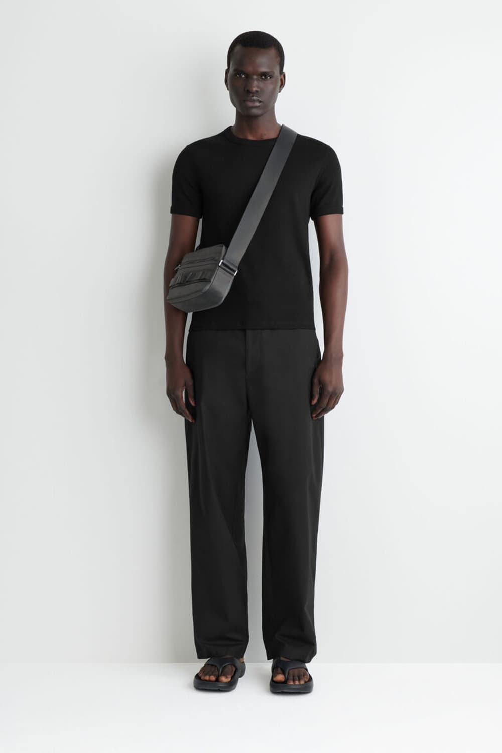 COS Transit 크로스바디백 그레이 상품이미지9