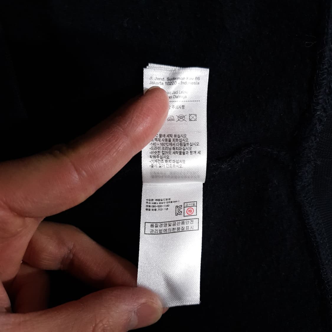 100) 라코스테 스포츠 신형 크록 맨투맨 크루넥 스웻셔츠 블랙 상품이미지8