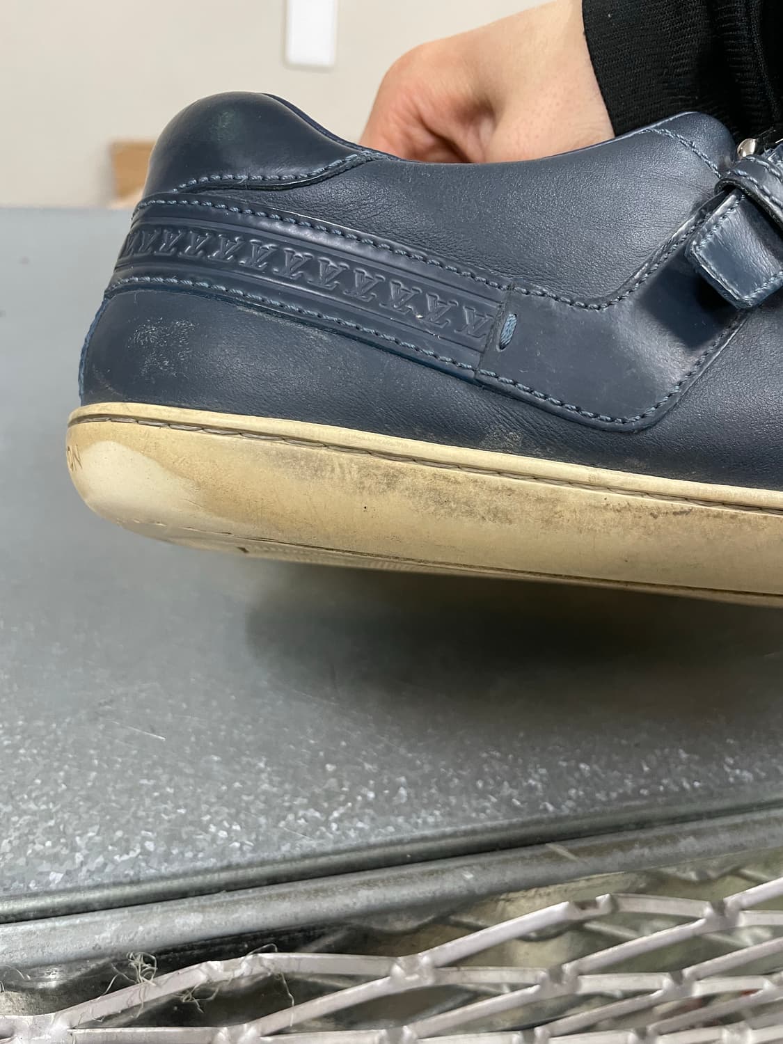 루이비통 레이스업 블루 레더 스니커즈 7.5 (gr-4679) 상품이미지10
